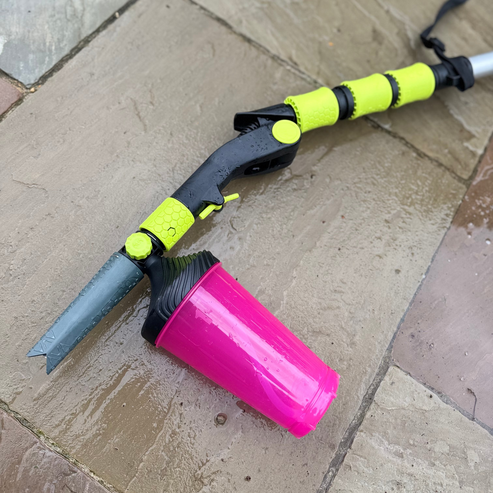
                      
                        AVA Telescopic Lance (4 meters)
                      
                    